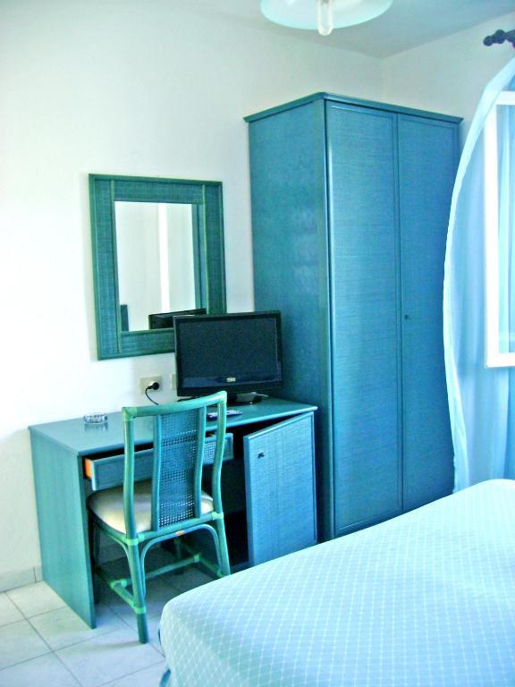 Hotel Scoglio Bianco Portoferraio Oda fotoğraf