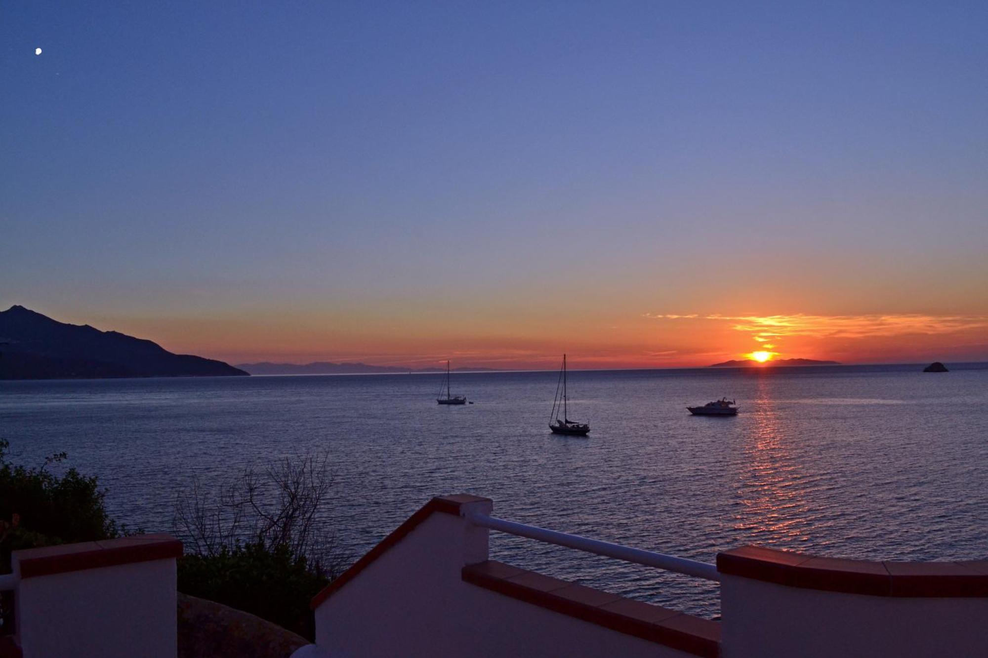 Hotel Scoglio Bianco Portoferraio Dış mekan fotoğraf